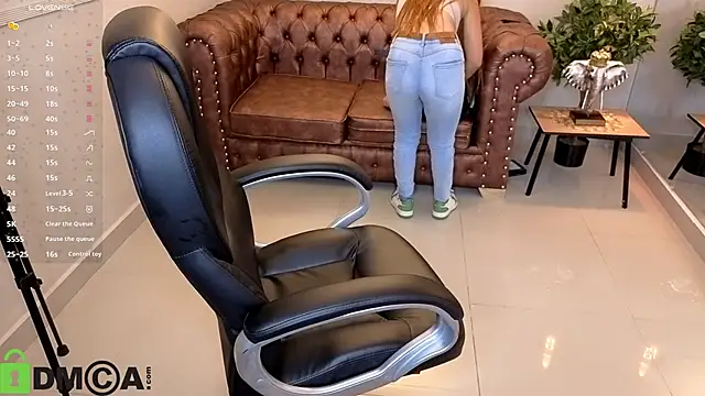 ROSE  15 online show from October 2025 08:08:01 PM