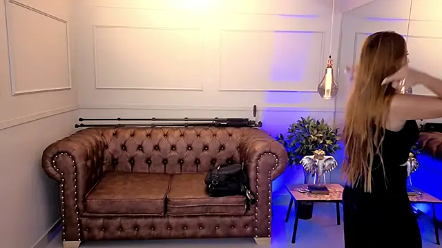 ROSE  15 online show from November 2025 08:01:02 PM