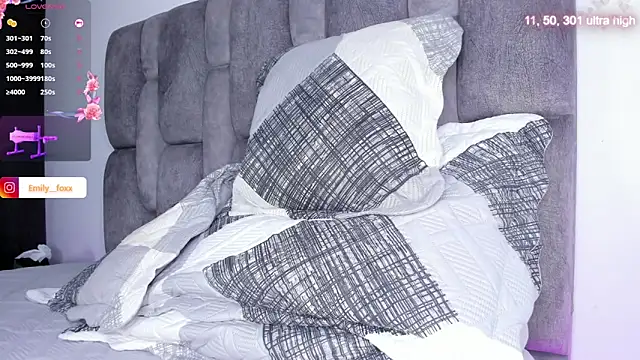 emily fox1 online show from April 2026 10:50:02 AM