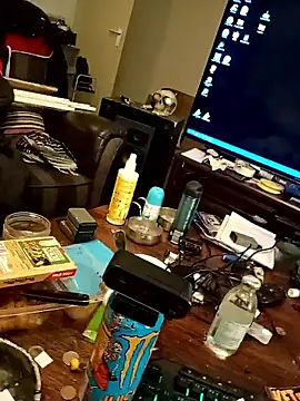 PikWilInPoes online show from January 2026 07:12:02 AM