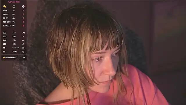 Snapshot of RikkiSanchez chatting on September 2025 05:08:01 PM RikkiSanchez online show from September 2025 05:08:01 PM