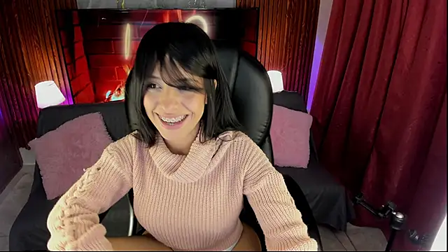 Snapshot of Girlmia_07 chatting on February 2026 07:40:01 AM Girlmia 07 online show from February 2026 07:40:01 AM