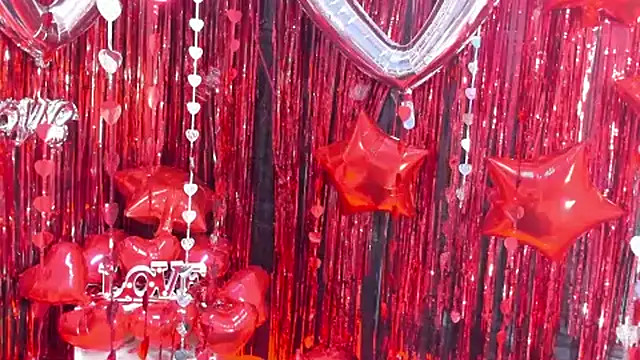 Snapshot of katalina_garcia chatting on February 2025 01:03:02 AM katalina garcia online show from February 2025 01:03:02 AM