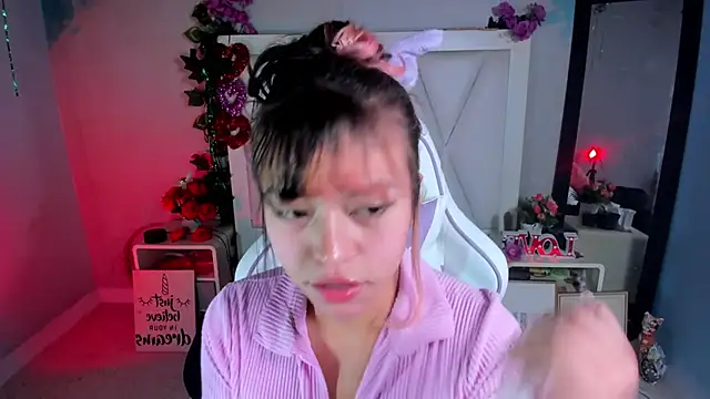 katalina garcia online show from November 2025 10:35:02 PM