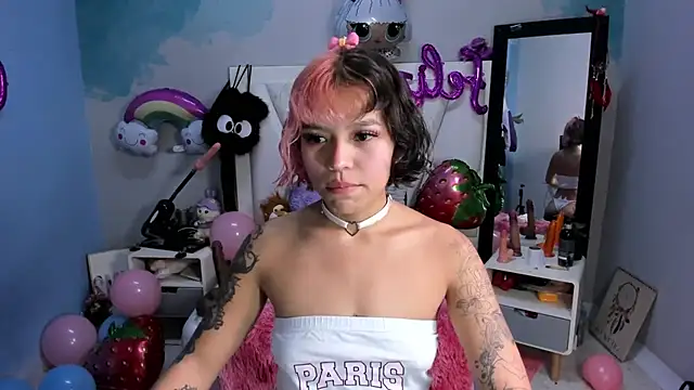 Snapshot of katalina_garcia chatting on January 2025 11:43:02 PM katalina garcia online show from January 2025 11:43:02 PM