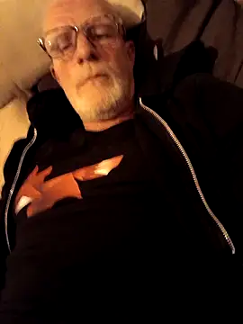 ClubbyEuphory online show from April 2026 12:33:02 AM