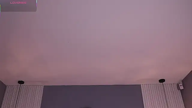 ValeryNova online show from April 2026 11:03:02 AM