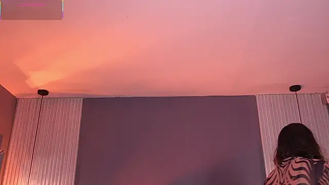 ValeryNova online show from June 2026 11:11:01 AM