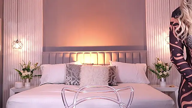 ValeryNova online show from December 2025 11:09:02 AM