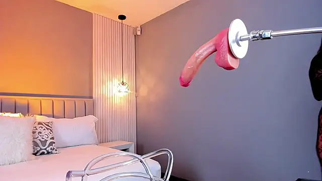 Snapshot of ValeryNova chatting on October 2025 11:35:02 AM ValeryNova online show from October 2025 11:35:02 AM