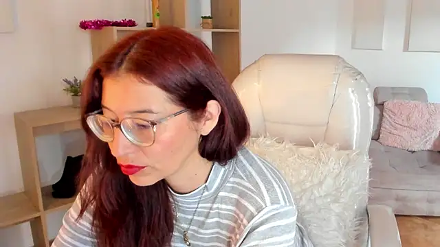 Snapshot of Antonnella_3 chatting on October 2025 12:48:02 PM Antonnella 3 online show from October 2025 12:48:02 PM