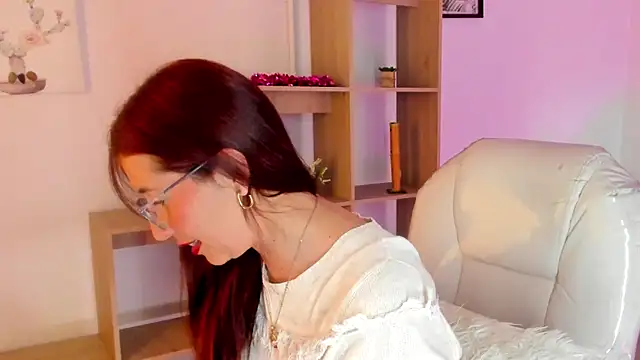 Antonnella 3 online show from November 2025 01:05:02 PM