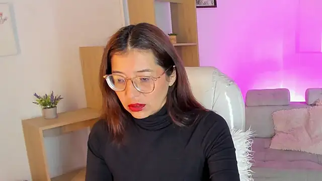 Snapshot of Antonnella_3 chatting on September 2025 12:44:02 PM Antonnella 3 online show from September 2025 12:44:02 PM