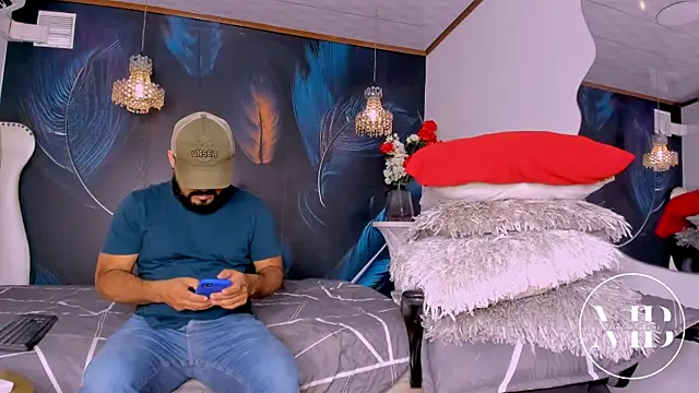 MichaelBear  online show from February 2026 12:05:02 PM