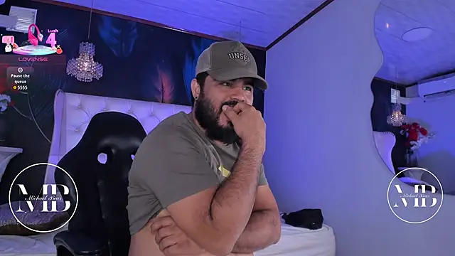 MichaelBear  online show from February 2026 01:40:01 PM