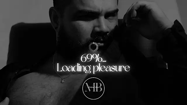 MichaelBear  online show from October 2025 01:43:02 PM