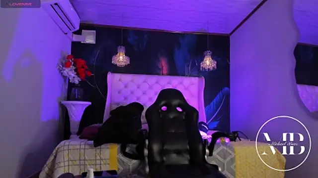 MichaelBear  online show from February 2026 01:11:02 PM