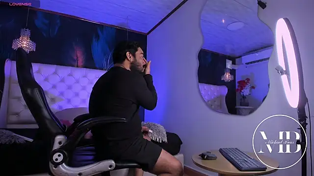 MichaelBear  online show from February 2026 01:31:02 PM