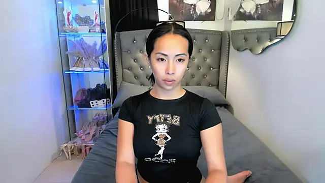 reighnempress online show from March 2026 02:09:01 AM