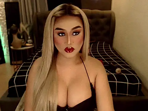 MISTRESS OF EVILCUMxx online show from January 2026 08:15:01 PM