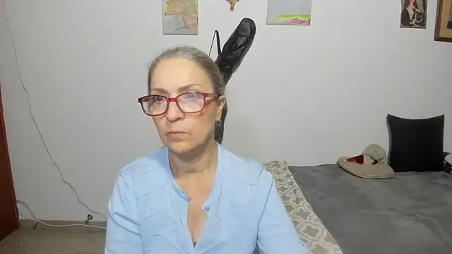 D-yanamilf online show from October 2025 09:17:01 AM