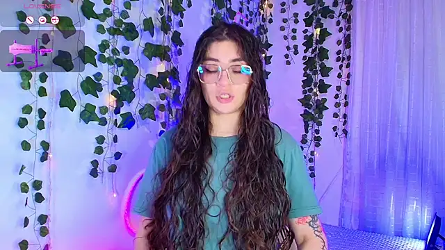 Snapshot of Samii_Evans chatting on November 2025 06:58:01 AM Samii Evans online show from November 2025 06:58:01 AM