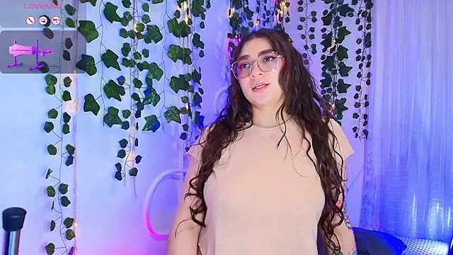 Snapshot of Samii_Evans chatting on November 2025 07:41:01 AM Samii Evans online show from November 2025 07:41:01 AM