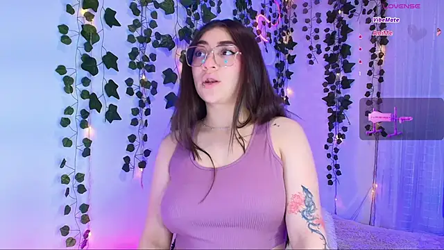 Snapshot of Samii_Evans chatting on October 2025 11:19:01 PM Samii Evans online show from October 2025 11:19:01 PM