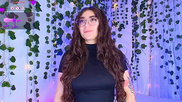 Samii Evans online show from February 2026 04:37:02 AM