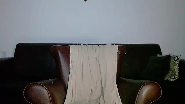 Linda1975 online show from February 2026 10:54:02 PM