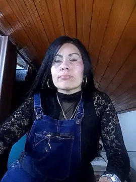 Tania mature online show from April 2026 05:17:02 PM