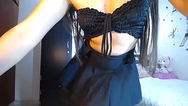 violeta campbell online show from April 2026 06:58:01 PM