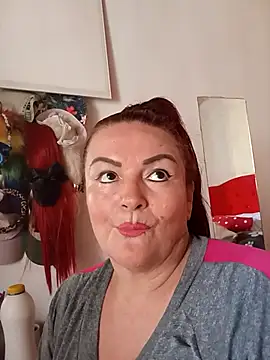 antonela ladiabla online show from October 2025 02:27:02 PM