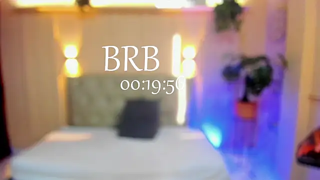nicol snow online show from March 2025 04:42:02 PM