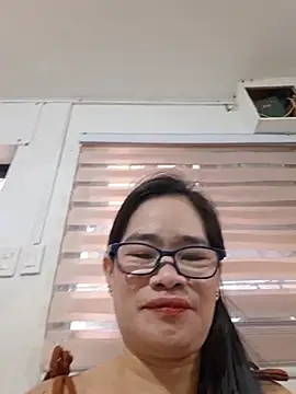 WinterMelon88 online show from February 2026 01:51:01 AM