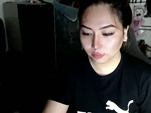 urqueendominant online show from February 2026 02:19:02 AM