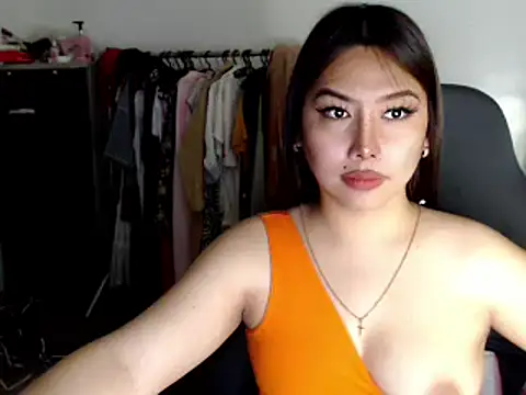 urqueendominant online show from March 2025 07:31:01 AM
