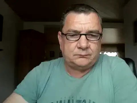 Snapshot of Nobbie444 chatting on June 2026 09:20:01 AM Nobbie444 online show from June 2026 09:20:01 AM