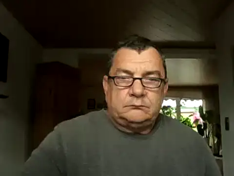 Snapshot of Nobbie444 chatting on June 2026 09:09:02 AM Nobbie444 online show from June 2026 09:09:02 AM