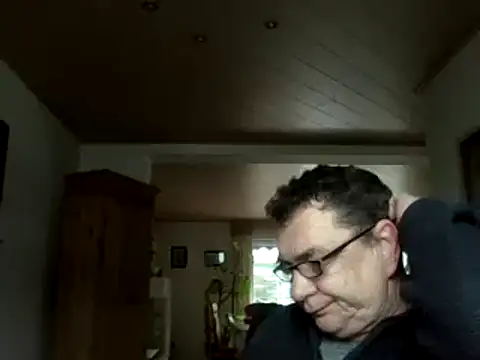 Nobbie444 online show from March 2026 12:32:01 PM