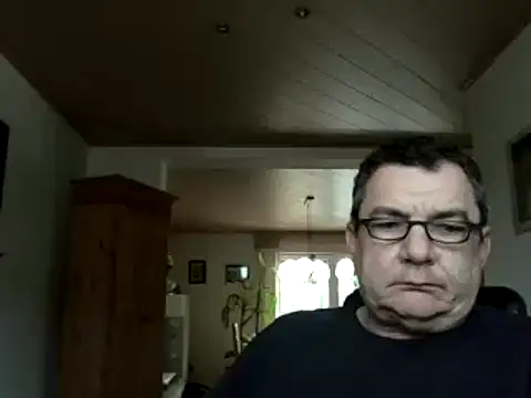 Nobbie444 online show from February 2026 12:05:02 PM