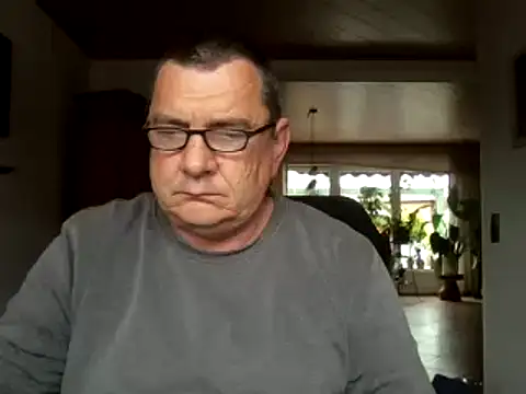 Snapshot of Nobbie444 chatting on May 2026 10:36:01 AM Nobbie444 online show from May 2026 10:36:01 AM