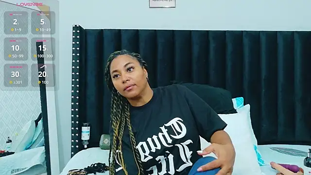 colombiamommy online show from March 2026 12:28:01 PM