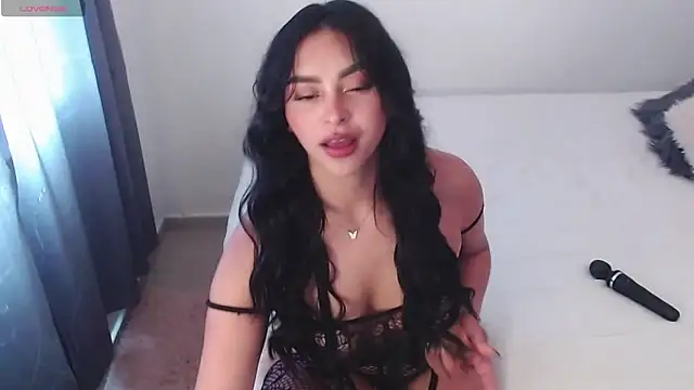 Snapshot of Melaniie01 chatting on February 2026 09:42:01 PM Melaniie01 online show from February 2026 09:42:01 PM