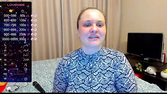 Snapshot of AlanaBrox chatting on December 2024 11:41:02 PM AlanaBrox online show from December 2024 11:41:02 PM