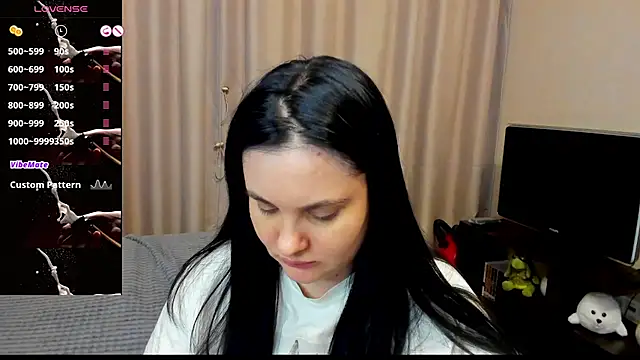 AlanaBrox online show from April 2026 06:14:02 PM