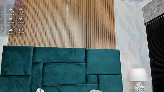 Kareena chopra online show from November 2025 12:48:01 PM