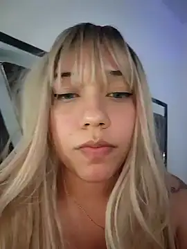 Snapshot of miafresa_hot chatting on March 2025 03:28:02 AM miafresa hot online show from March 2025 03:28:02 AM