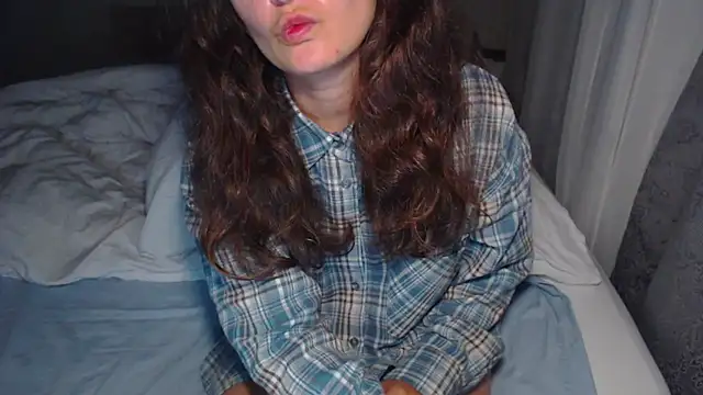 LoraPreston online show from September 2025 07:54:02 PM