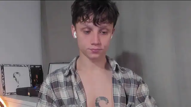 Nicky neal online show from December 2024 01:46:01 AM